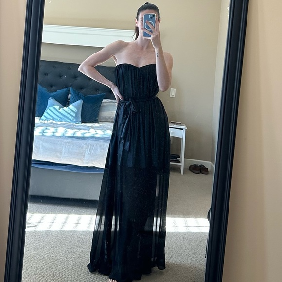 BCBG Maxazria strapless gown - Picture 3 of 8